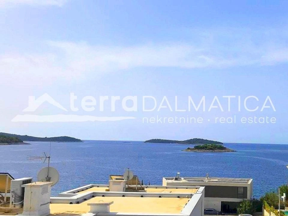 Rogoznica, Lozica, Luxusvilla 100 Meter vom Meer entfernt