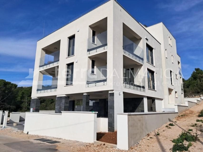 Jezera, Apartment auf einem Hügel mit wunderschönem Blick