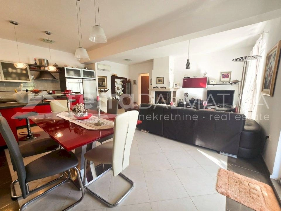 Paradies auf Šolta: Faszinierender Garten und Terrassen mit Panoramablick auf das Meer