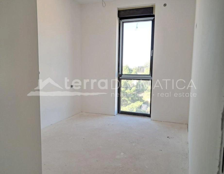 Maisonette-Wohnung mit Terrasse, Sommerküche und Meerblick