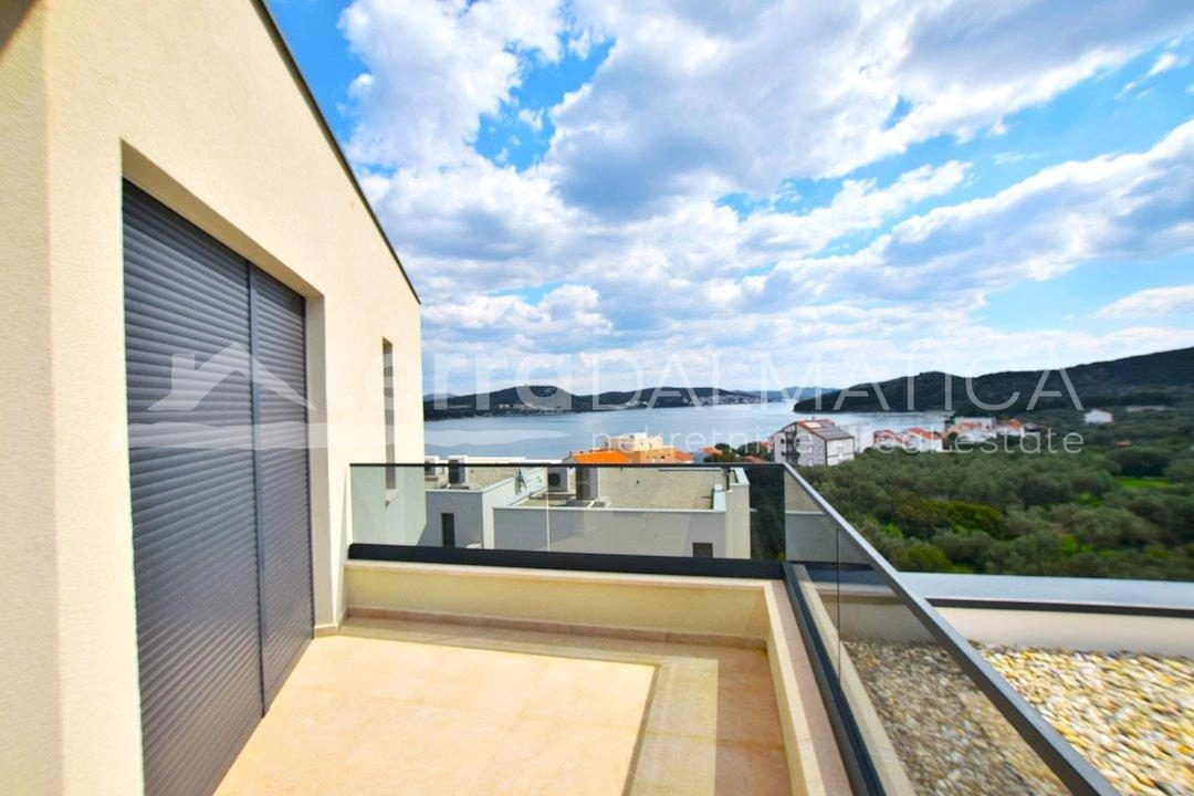 Exklusive Villa mit Pool und Meerblick in Betina, Insel Murter – Luxus, Privatsphäre und mediterraner Zauber