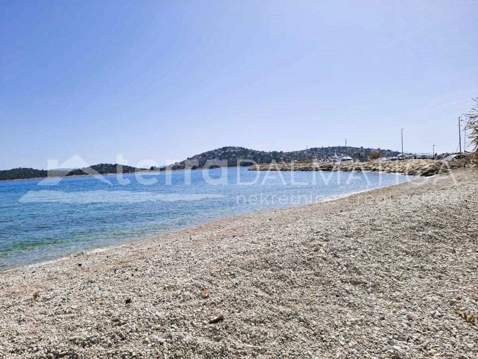 Elegante 104 m² große Wohnung in Tribunj zu verkaufen – Perfekte Wahl für das Familienleben oder zur Vermietung