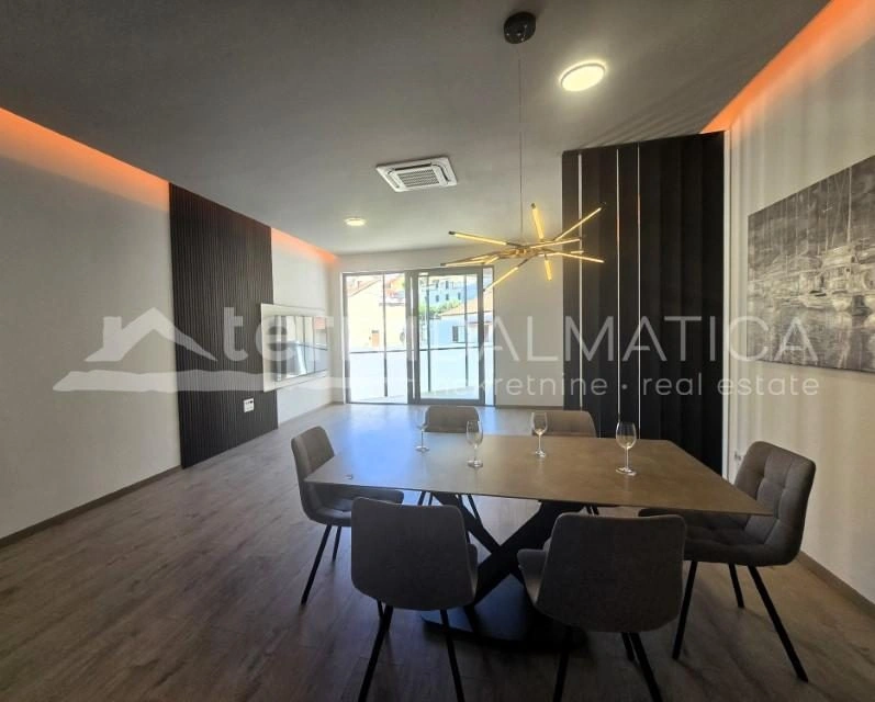 Penthouse über Šibenik – ein atemberaubender Ausblick, Komfort, der die Erwartungen übertrifft