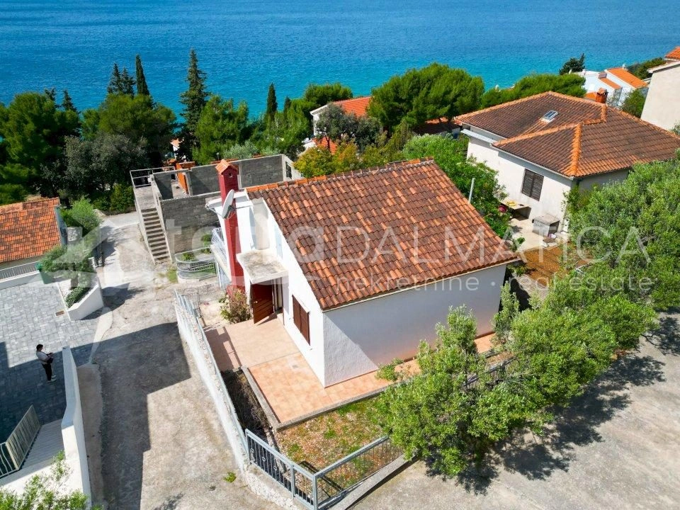 Kleines Haus, große Chance – Mediterrane Ruhe in Rogoznica