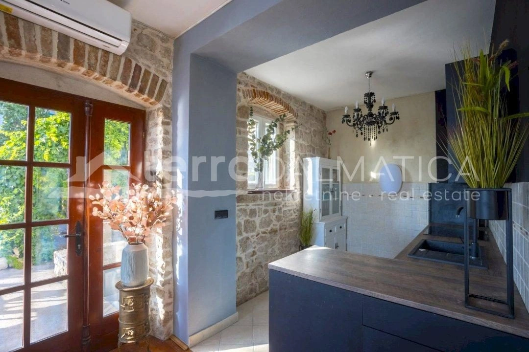 Historischer Palast mit Garten im Herzen von Šibenik