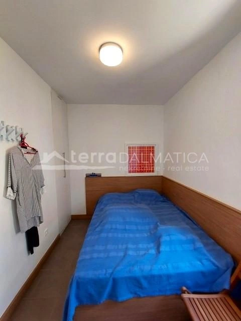 Kaprije ohne Sorgen – renoviertes Haus mit Terrasse und Garten für Meeresliebhaber