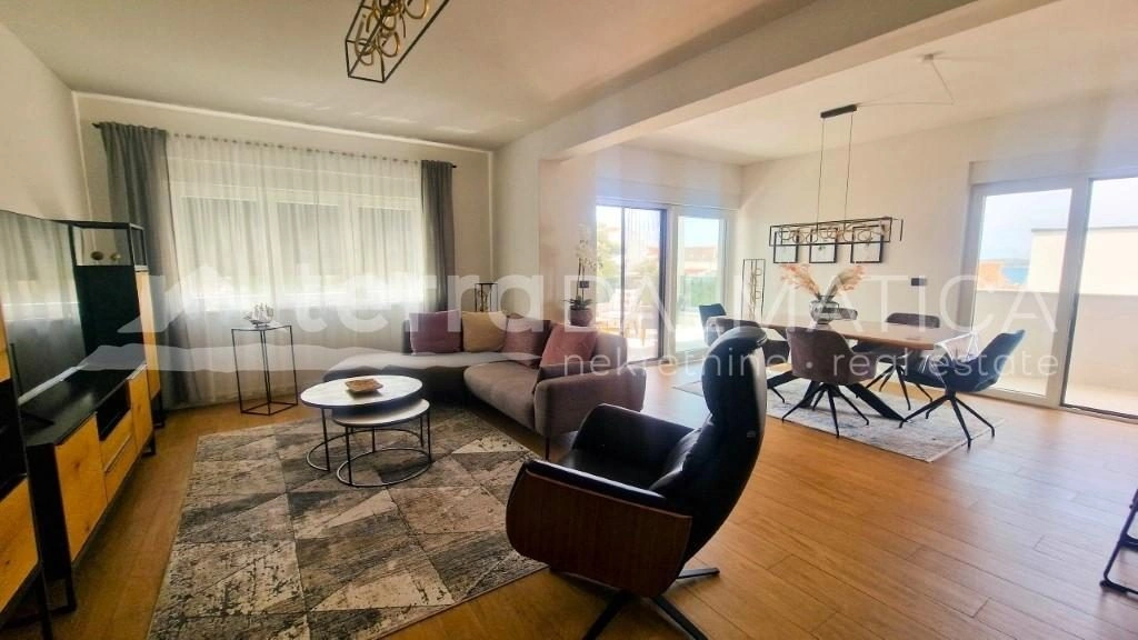 Jeden Morgen der Duft der Adria – Penthouse mit Aussicht zwei Minuten von einem wunderschönen Strand entfernt