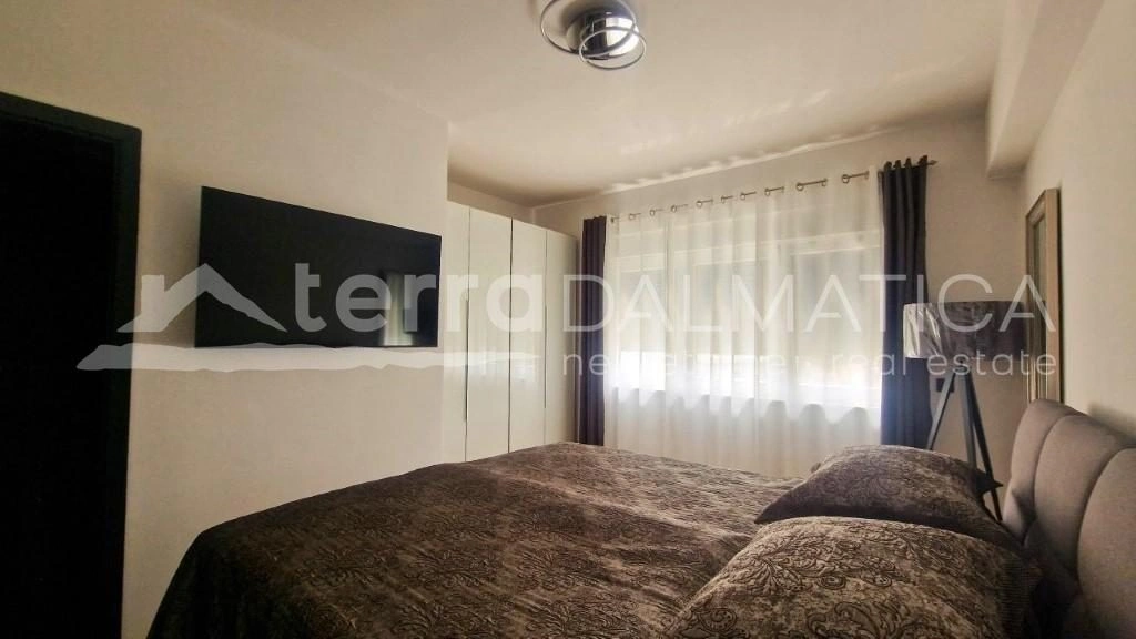 Jeden Morgen der Duft der Adria – Penthouse mit Aussicht zwei Minuten von einem wunderschönen Strand entfernt