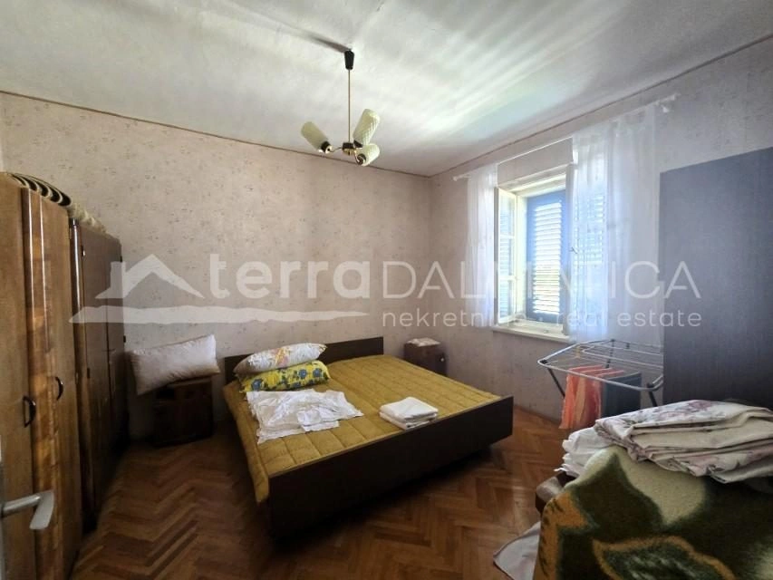 Wohnung mit Meerblick zu verkaufen – Mandalina, Šibenik