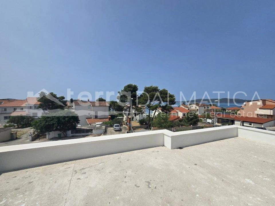 Dreizimmerwohnung mit Meerblick