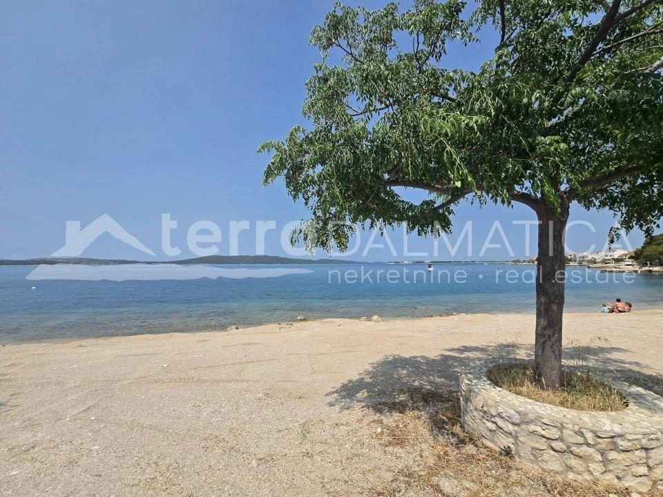 Dreizimmerwohnung mit Meerblick