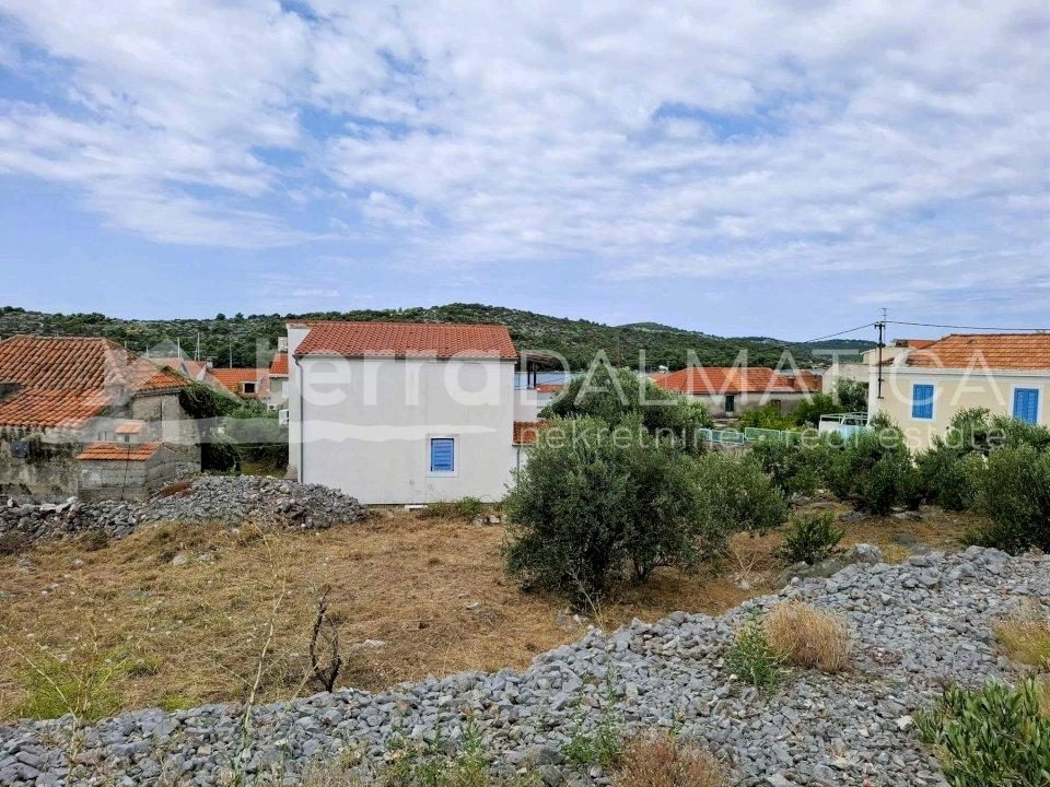 Baugrundstück mit Meerblick – Insel Kaprije