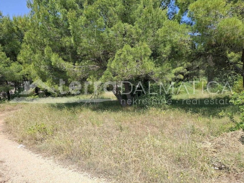 Baugrundstück in Vodice zu verkaufen