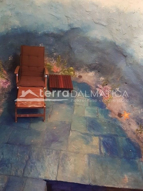 Rustikaler Zauber auf Hvar – erleben Sie authentisches Dalmatien in einer Steinvilla mit Pool und einzigartigem Stil