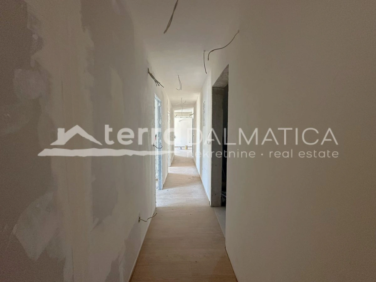 Umgebung von Rogoznica, Wohnung mit Terrasse und Pool