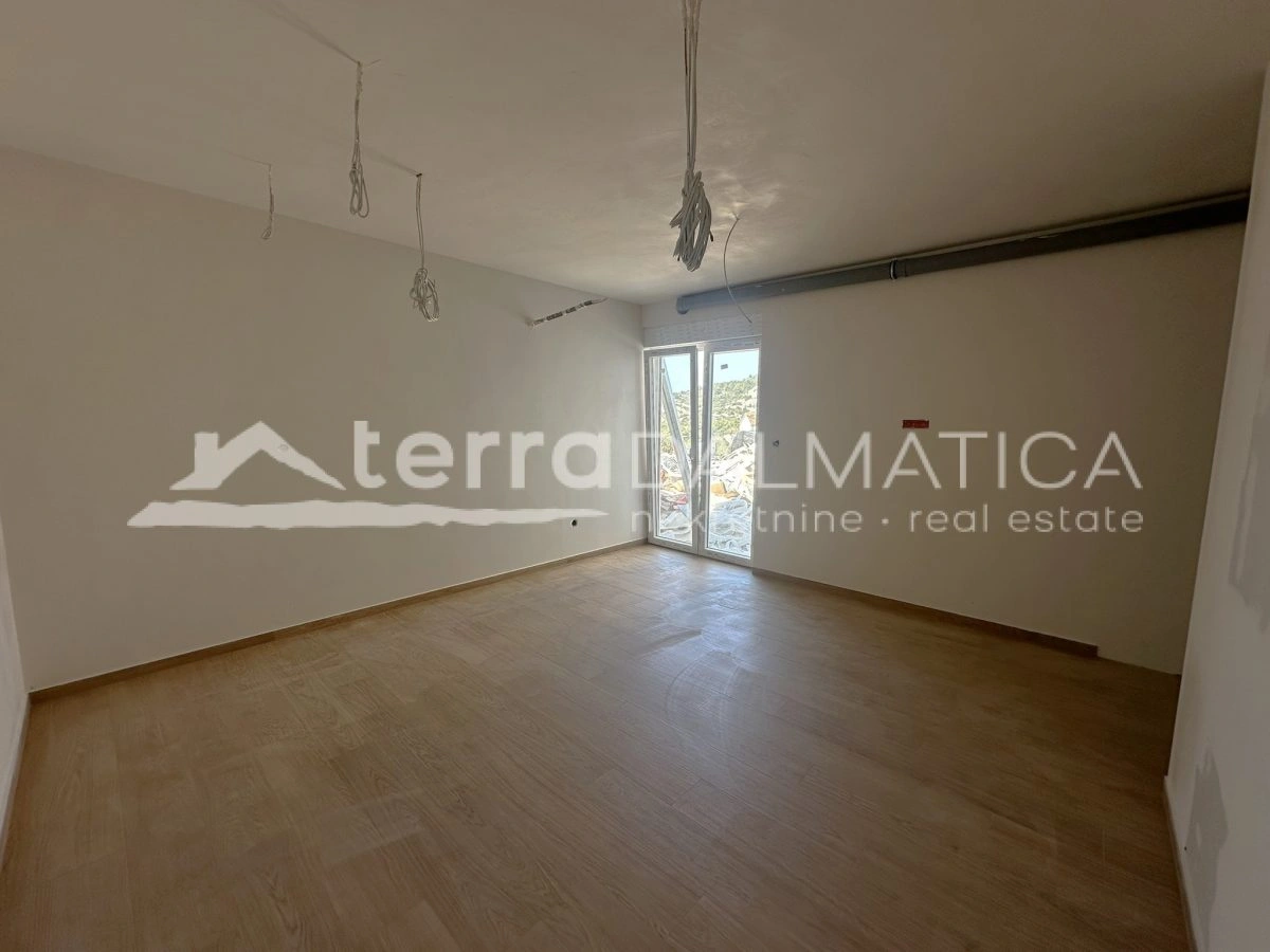 Umgebung von Rogoznica, Wohnung mit Terrasse und Pool