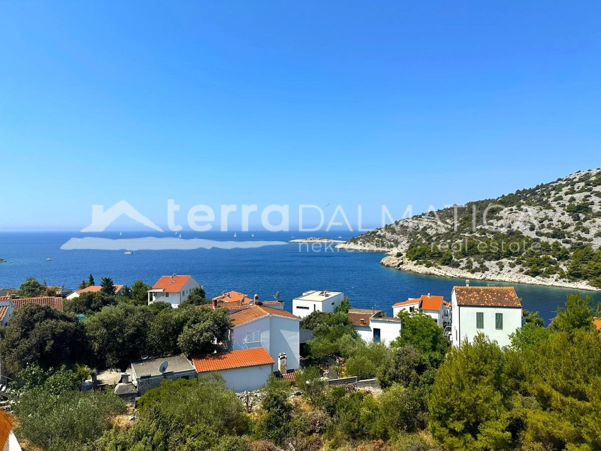 Rogoznica Bereich, Wohnung mit drei Terrassen und Meerblick