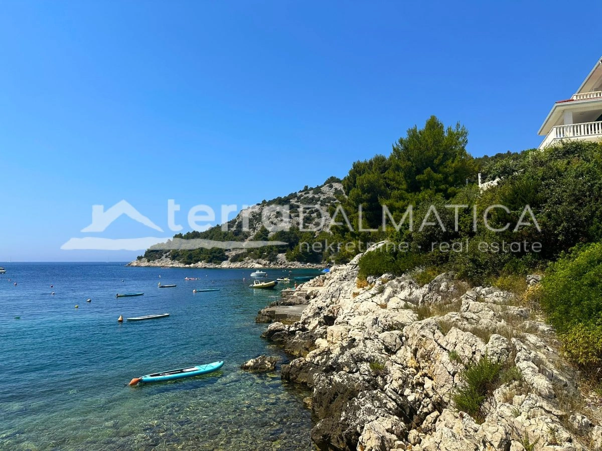Rogoznica Bereich, Wohnung mit drei Terrassen und Meerblick