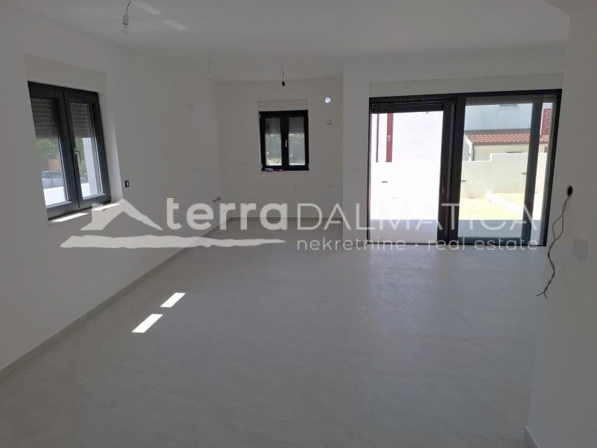 Wohnung Erdgeschoss + 1. Stock, 115 m² - ruhige Lage Vodice, Neubau mit Top-Ausstattung