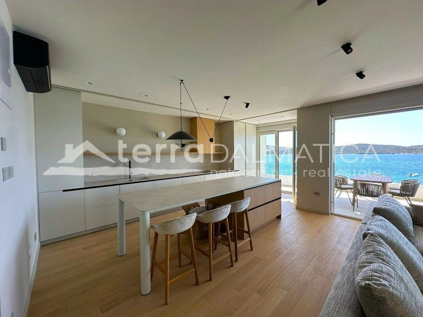 Eine besondere Geschichte in Žaborić – eine Wohnung, in der das Meer Ihr Mitbewohner wird