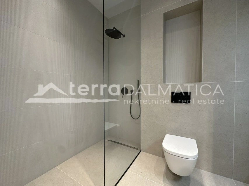 Eine besondere Geschichte in Žaborić – eine Wohnung, in der das Meer Ihr Mitbewohner wird