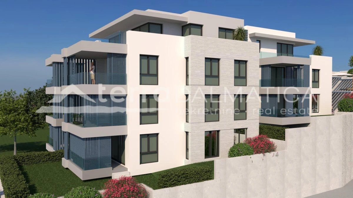 Prostorno stanovanje 115 m² z velikimi terasami in pogledom na morje – Primošten