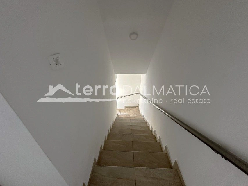 Okouzlující apartmán v centru Šibeniku – blízko centra, s výhledem na moře