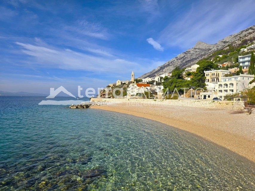 Das Meer unter Ihrem Fenster – eine luxuriöse Villa mit Swimmingpool in Dalmatien