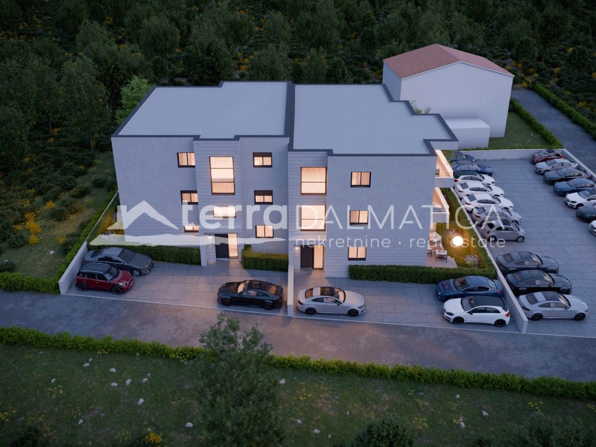 Moderan apartman s prostranom terasom – Brodarica kraj Šibenika