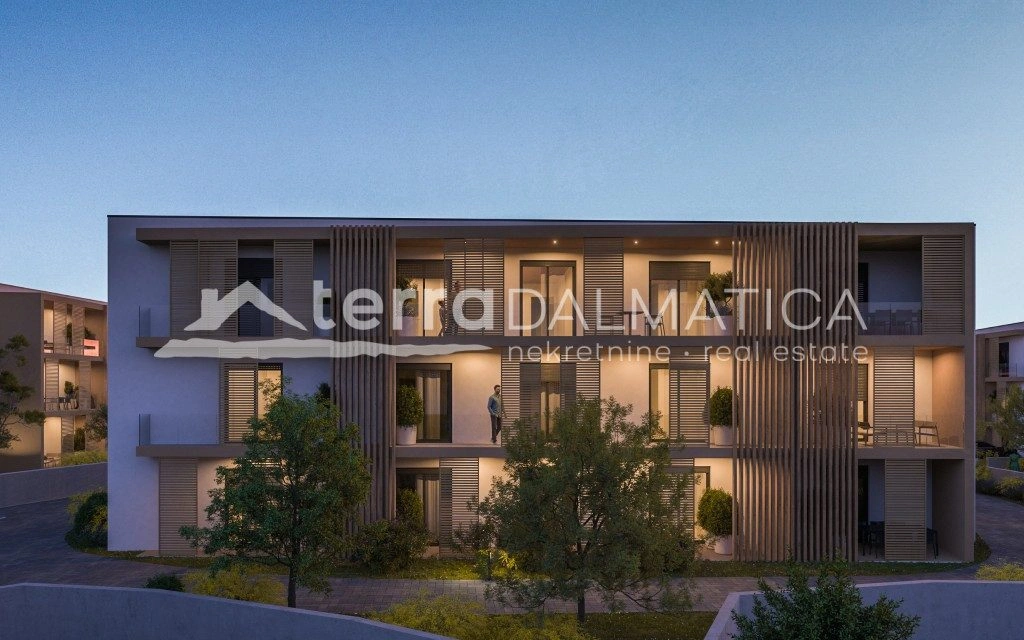 Moderan apartman s terasom – Vodice