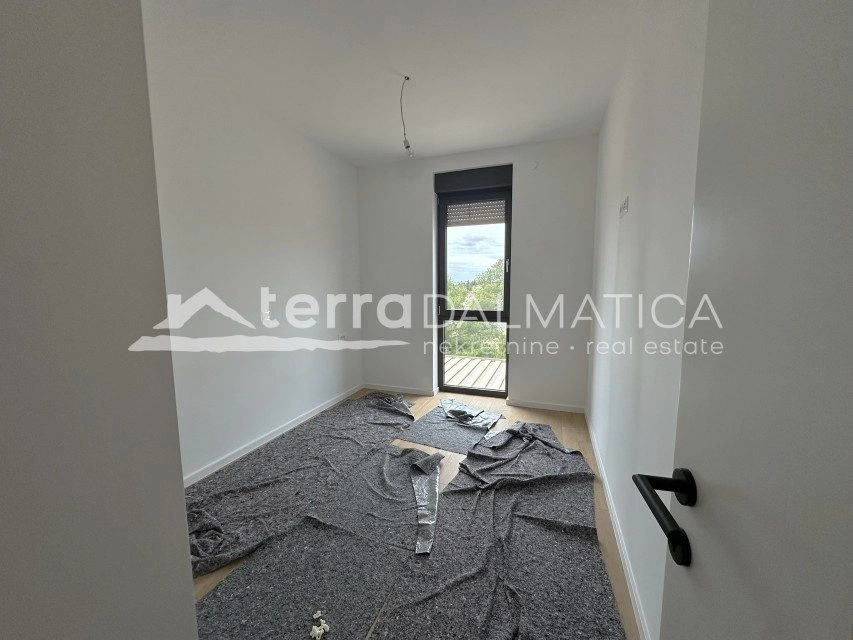 Maisonette-Wohnung mit Terrasse, Sommerküche und Meerblick