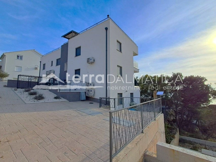 Apartament z pięknym widokiem na morze, drugi rząd – Sevid