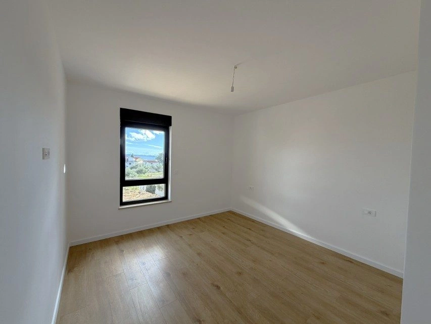 Wohnung in Tribunj – Neubau, Meerblick, Garten