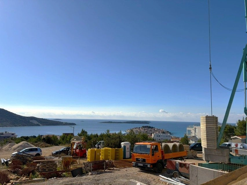 Apartment in Primošten – Panoramablick aufs Meer, Garage, Aufzug