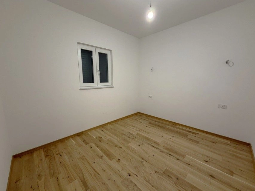 Penthouse, Šparadići - erste Reihe zum Meer