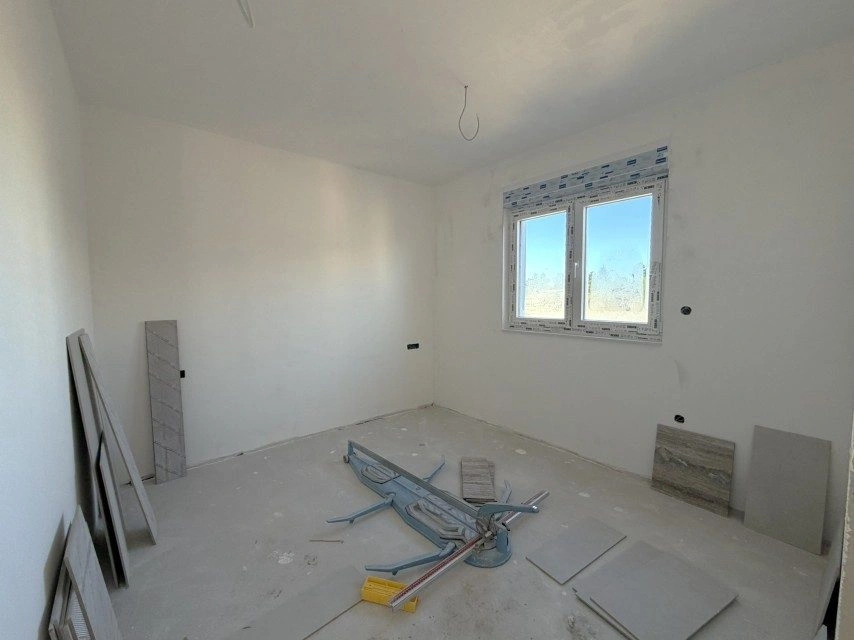 Doppelhaushälfte mit Pool, Garten und Meerblick - Vodice