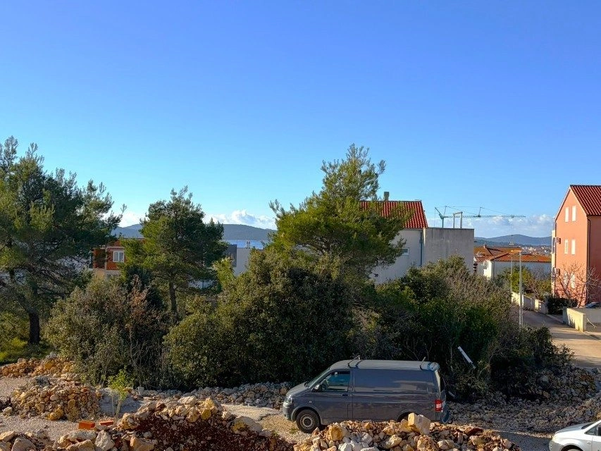 Doppelhaushälfte mit Pool, Garten und Meerblick - Vodice