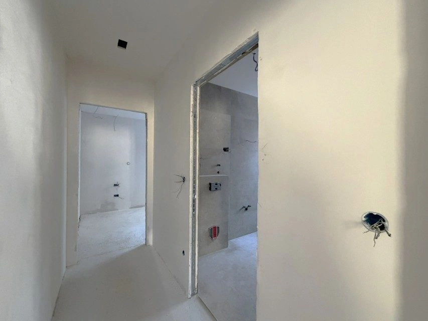 Top-Lage, Top-Wohnung - Garage und Loggia am Sibenik-Ufer