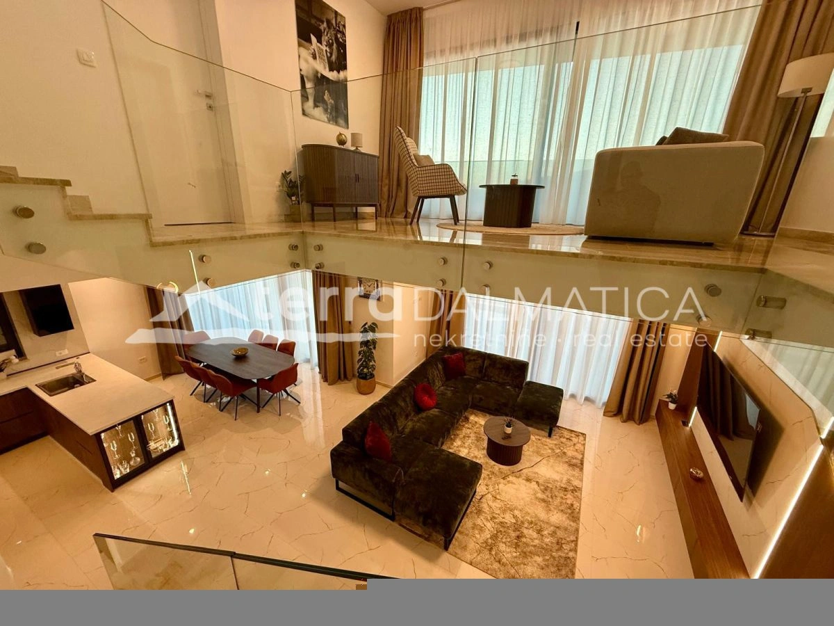 Umgebung von Rogoznica, Luxusvilla mit Infinity-Pool, 100 m vom Meer entfernt