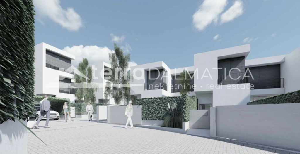 Attraktive Villa in Tribunj – mit Swimmingpool und Garten