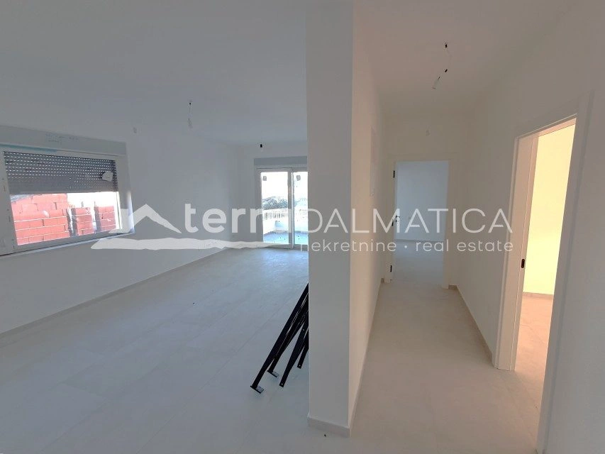 Wohnung in Vodice – Neubau mit Panoramablick