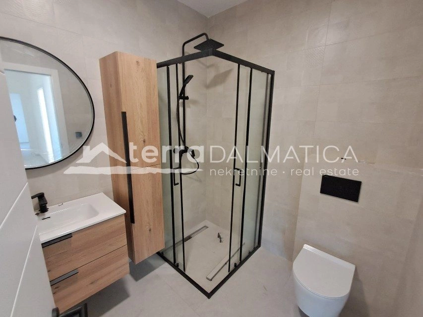 Wohnung in Vodice – Neubau mit Panoramablick