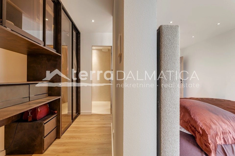 Luxusvilla in Split – mit Wellnessbereich und Panoramablick