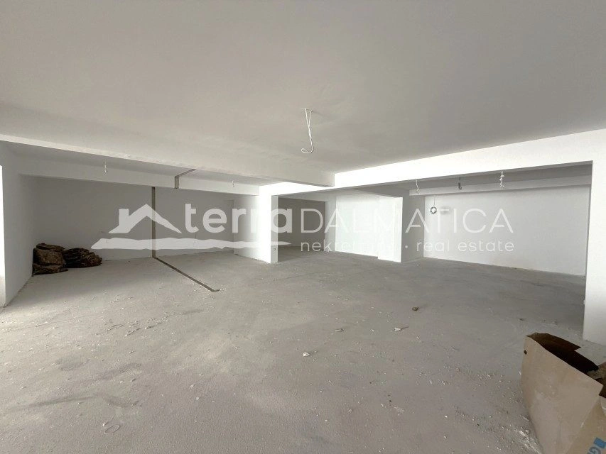 Apartment in Primošten – Neubau mit Meerblick