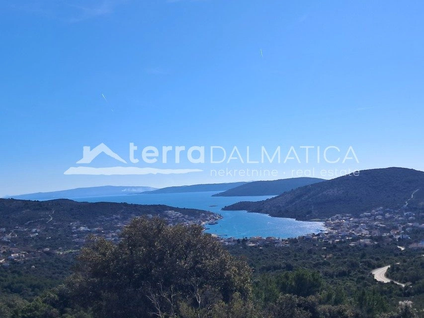 Działka budowlana z pozwoleniem na budowę willi, Vinišće – widok na morze