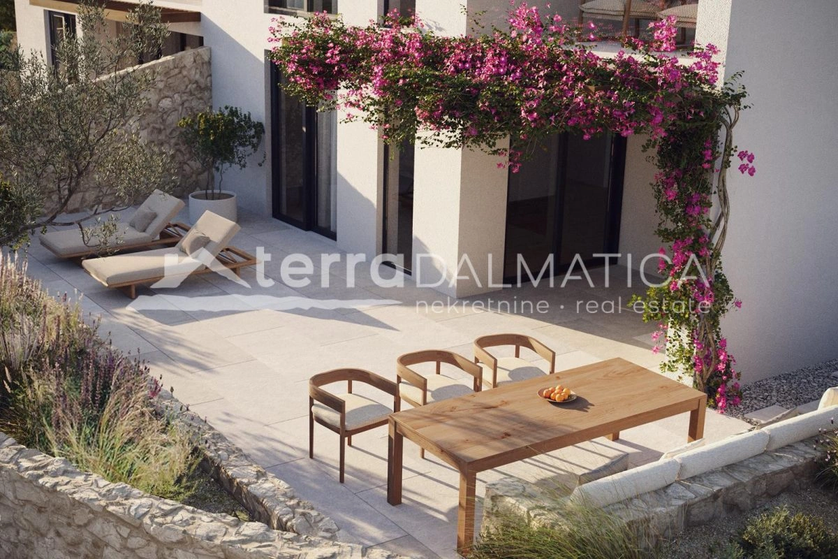 Haus in Vodice – Neubau mit Meerblick