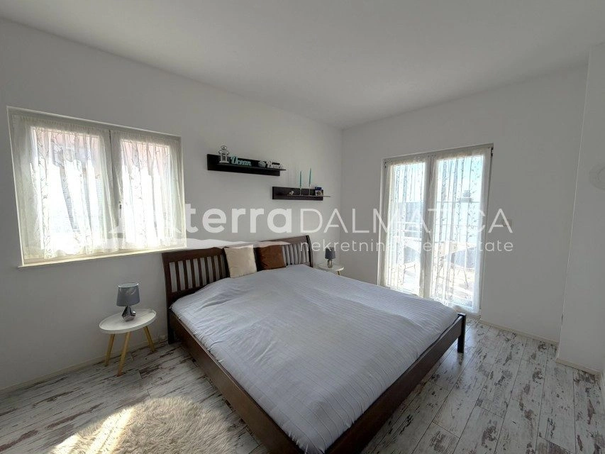 Modernes Haus, Vodice – Pool, Aussicht