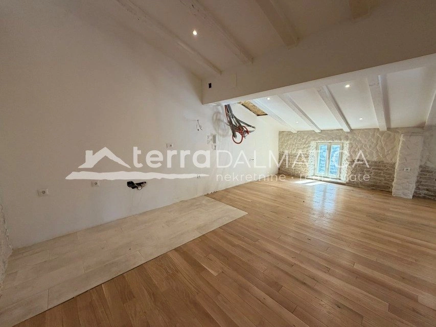 Authentisches dalmatinisches Haus, Šibenik – in Meeresnähe