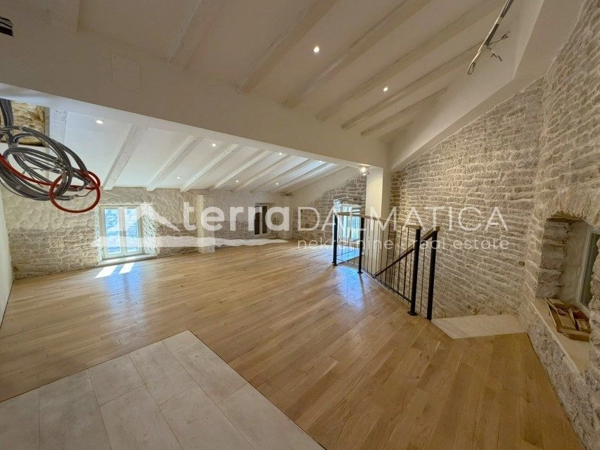 Authentisches dalmatinisches Haus, Šibenik – in Meeresnähe