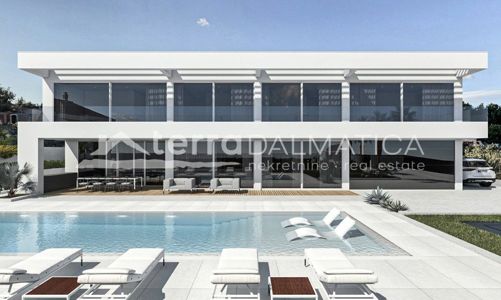 Luxusvilla mit Wellnessbereich und großem Swimmingpool, Vodice